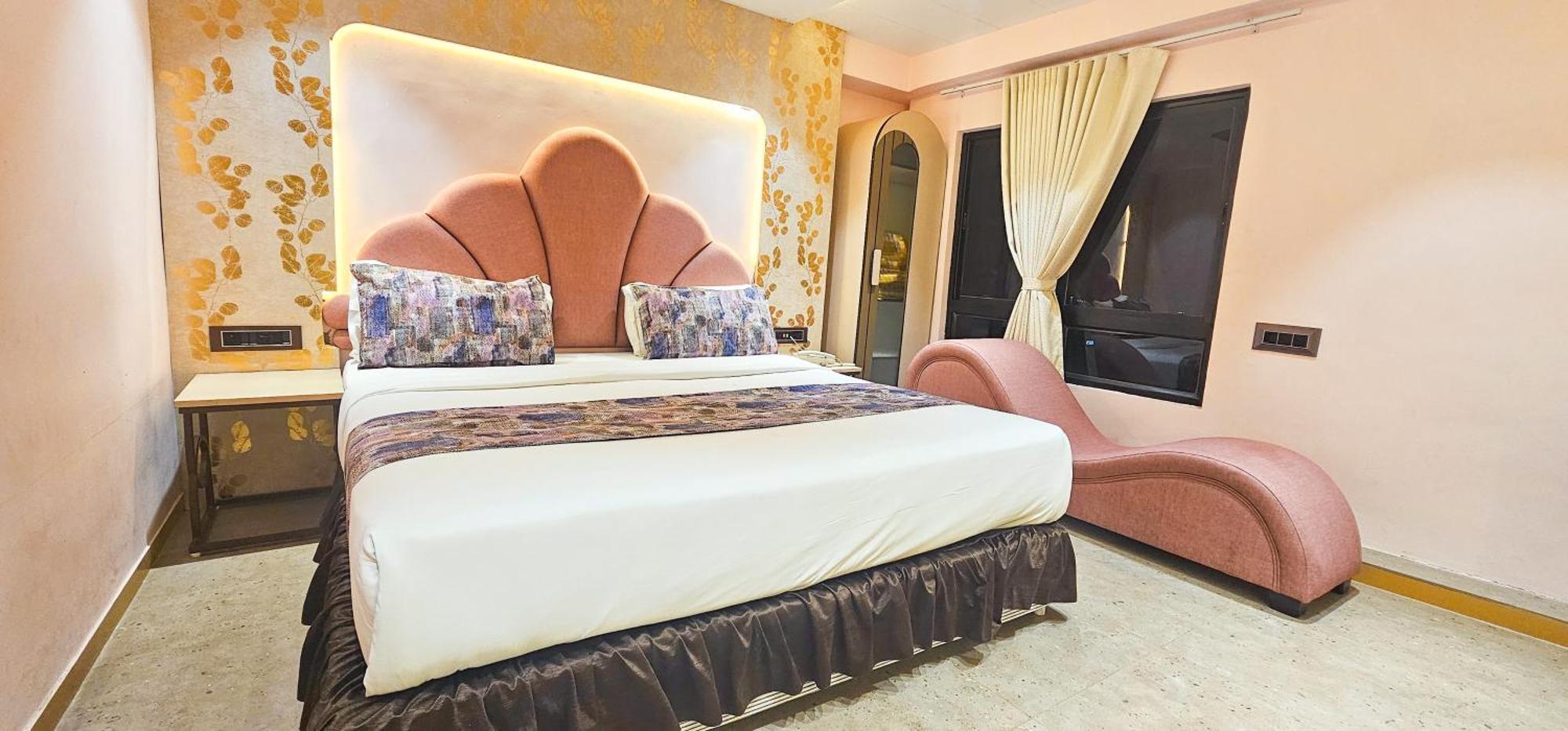 Hotel Nova Bling Rajkot Exterior photo